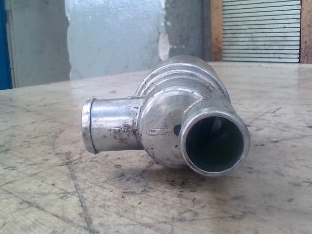 bontott VOLVO 460 Szekunder Levegő Szivattyú