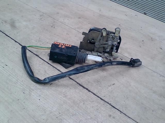 bontott VOLVO 460 Jobb első Ajtózár