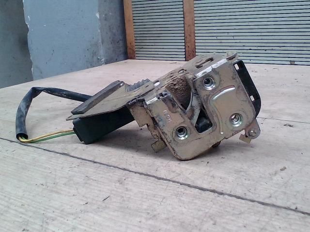 bontott VOLVO 460 Jobb első Ajtózár