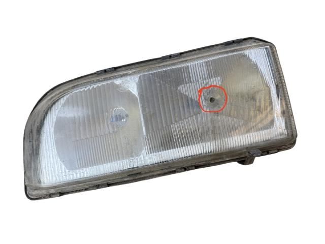 bontott VOLVO 850 Bal Fényszóró