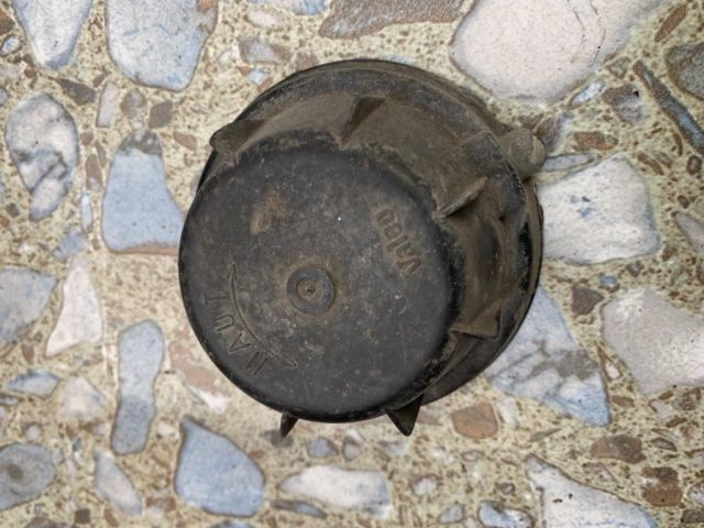 bontott VOLVO 850 Fényszóró Lámpabúra Fedél