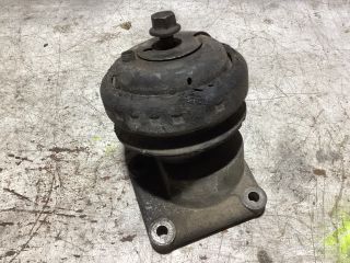 bontott VOLVO 940 Motor Tartó Bak (Pozíciófüggetlen)