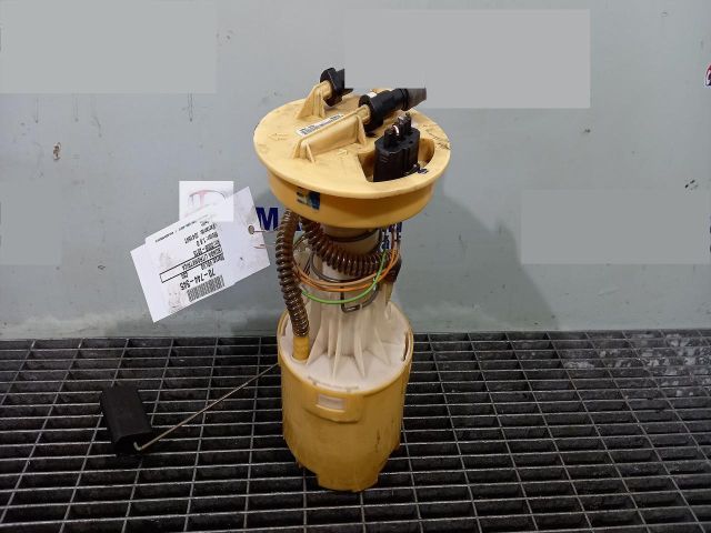 bontott VOLVO C30 Üzemanyagszint Jeladó