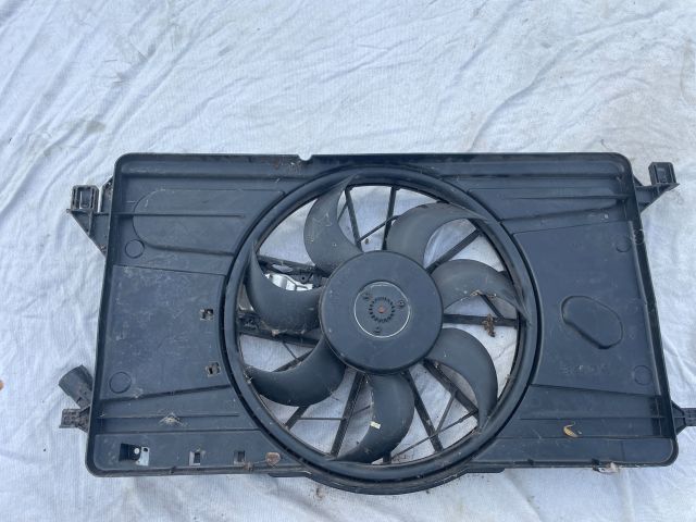 bontott VOLVO C30 Hűtőventilátor