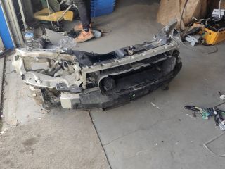 bontott VOLVO C30 Komplett Homlokfal (Részeivel)