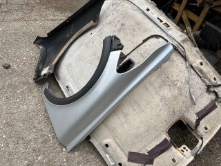 bontott VOLVO C30 Bal első Sárvédő