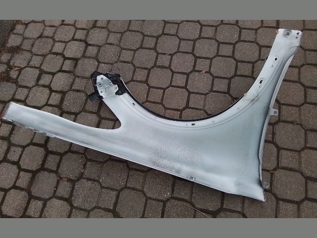 bontott VOLVO C30 Bal első Sárvédő