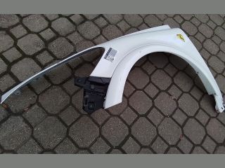 bontott VOLVO C30 Bal első Sárvédő