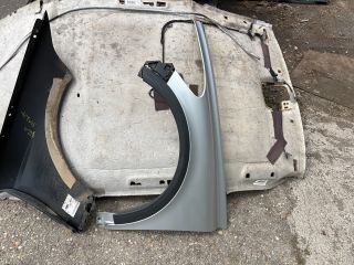 bontott VOLVO C30 Bal első Sárvédő