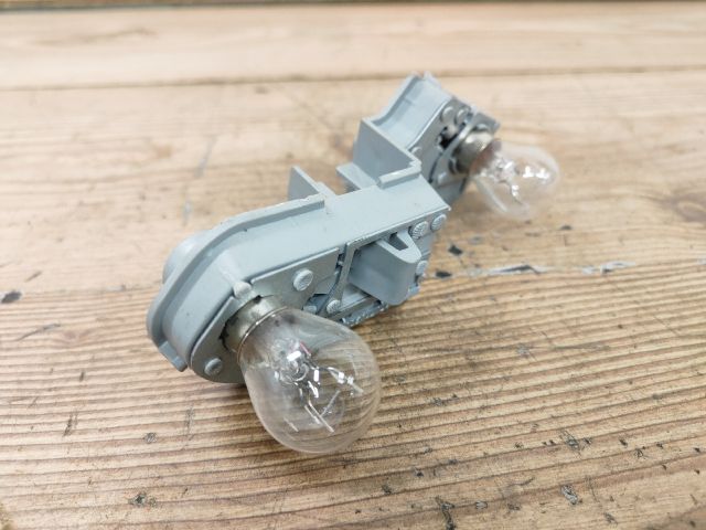 bontott VOLVO C30 Bal Hátsó Lámpa Foglalat