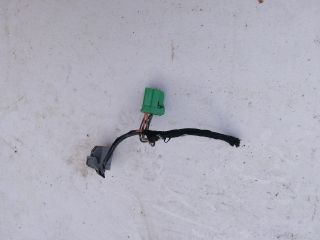 bontott VOLVO C30 Csatlakozó