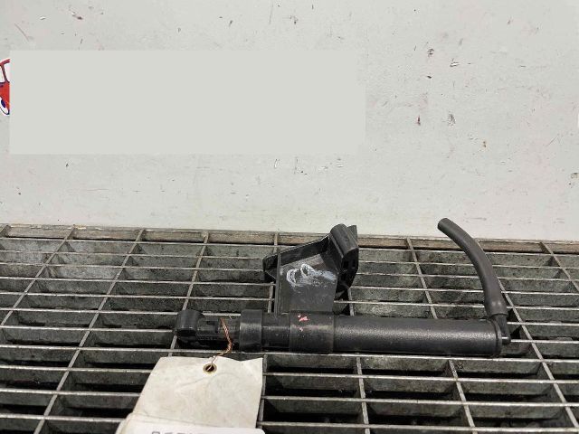 bontott VOLVO C30 Fényszórómosó Szivattyú