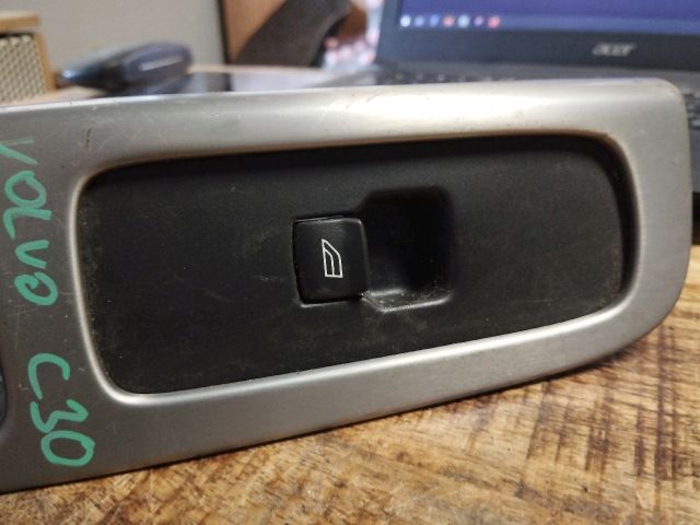 bontott VOLVO C30 Jobb első Ablakemelő Kapcsoló