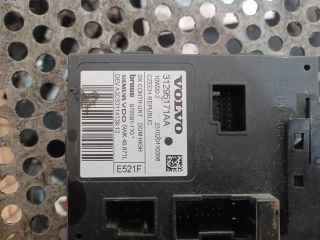 bontott VOLVO C30 Jobb első Ablakemelő Motor