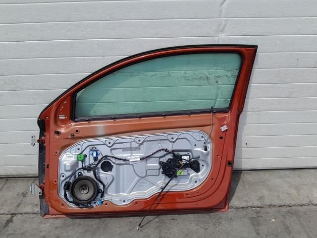 bontott VOLVO C30 Jobb első Ajtó (Üres lemez)