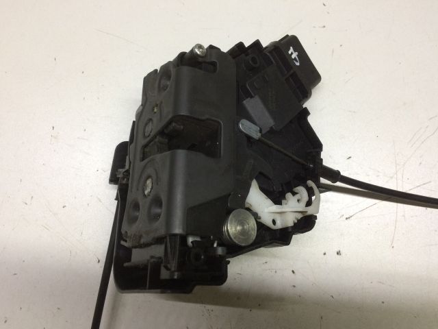 bontott VOLVO C30 Jobb első Ajtózár