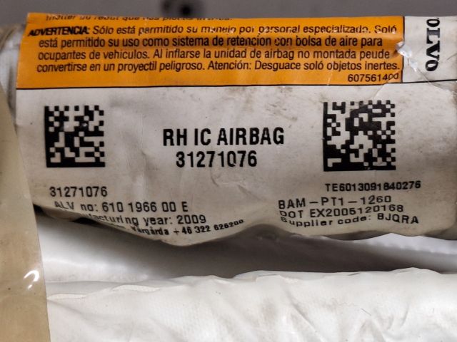 bontott VOLVO C30 Jobb első Függöny Légzsák