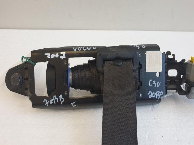 bontott VOLVO C30 Jobb első Övfeszítő