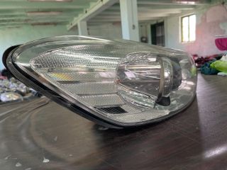 bontott VOLVO C30 Jobb Fényszóró