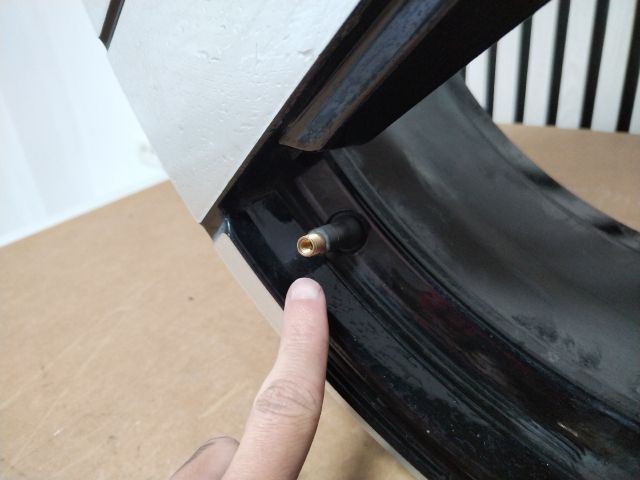 bontott VOLVO EX30 Alufelni (1 db)