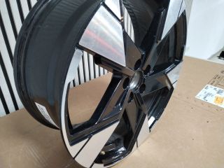 bontott VOLVO EX30 Alufelni (1 db)