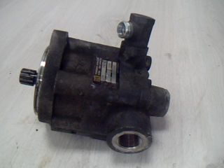 bontott VOLVO FLC Szervó Szivattyú Elektronika