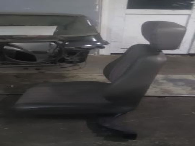 bontott VOLVO FLC Hátsó középső Ülés