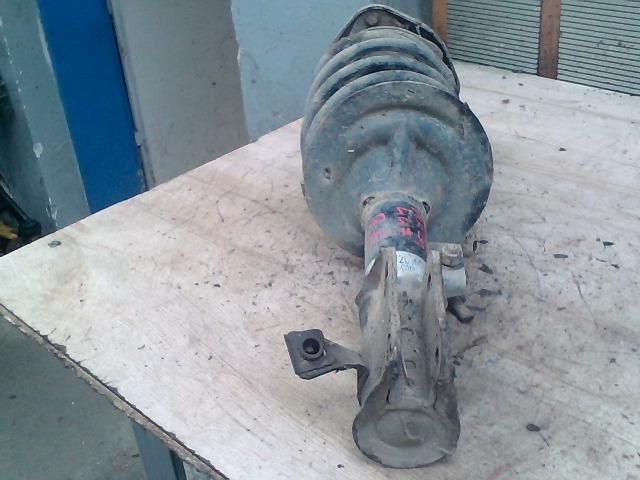 bontott VOLVO S40 Bal első Gólyaláb (Lengécsillapító, Rugó)