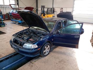 bontott VOLVO S40 Bal első Gólyaláb (Lengécsillapító, Rugó)