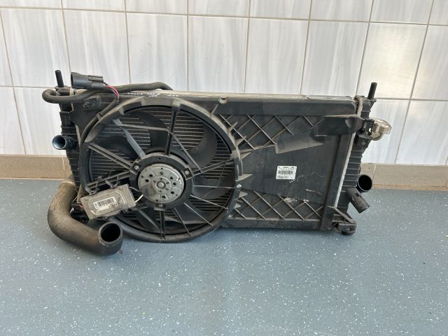 bontott VOLVO S40 Hűtő Ventilátor(ok), Radiátor(ok) Szett