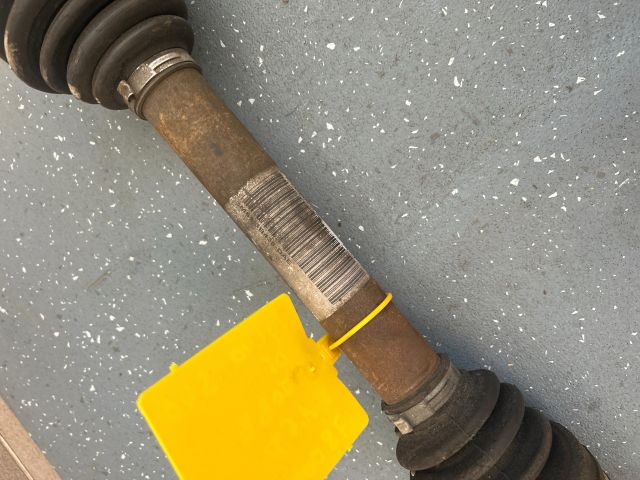 bontott VOLVO S40 Jobb Féltengely