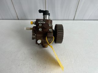 bontott VOLVO S40 Nagynyomású Szivattyú