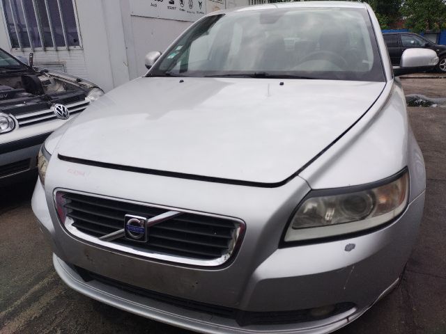 bontott VOLVO S40 Önindító