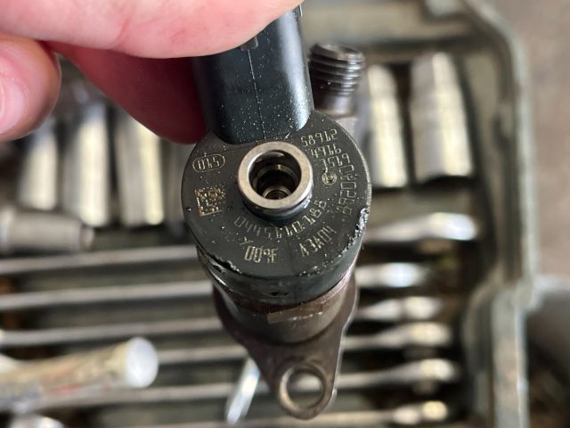 bontott VOLVO S40 Porlasztó (1 db)