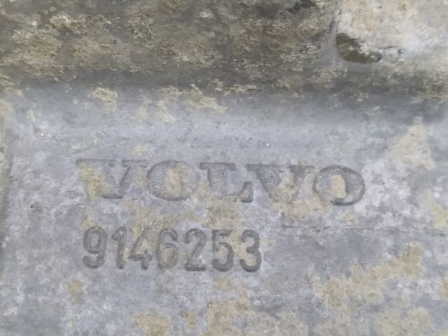 bontott VOLVO S40 Generátor Tartó Bak