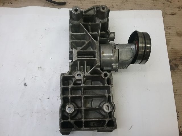 bontott VOLVO S40 Generátor Tartó Bak