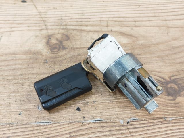 bontott VOLVO S40 Gyújtáskapcsoló