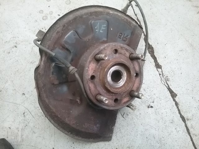 bontott VOLVO S40 Jobb első Csonkállvány Kerékaggyal