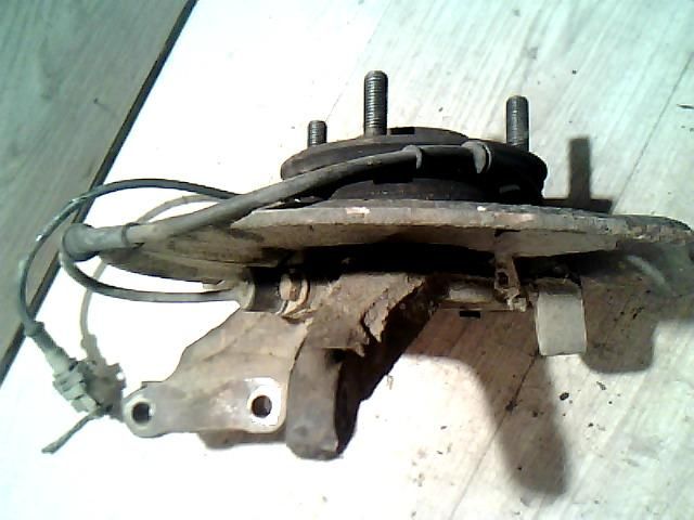 bontott VOLVO S40 Jobb első Kerékagy