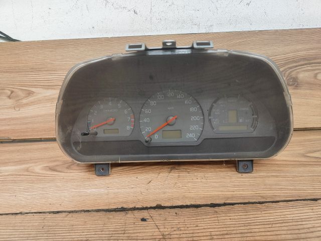 bontott VOLVO S40 Kilométeróra