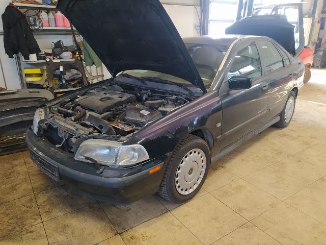 bontott VOLVO S40 Klímakompresszor