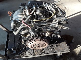 bontott VOLVO S40 Motor (Fűzött blokk hengerfejjel)