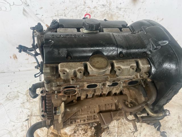 bontott VOLVO S40 Motor (Fűzött blokk hengerfejjel)