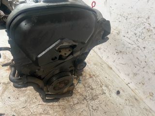 bontott VOLVO S40 Motor (Fűzött blokk hengerfejjel)