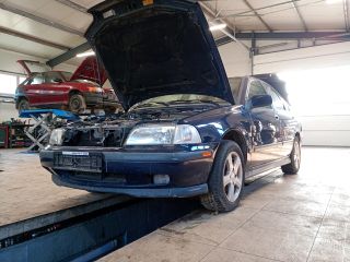 bontott VOLVO S40 Motor Tartó Bak Jobb