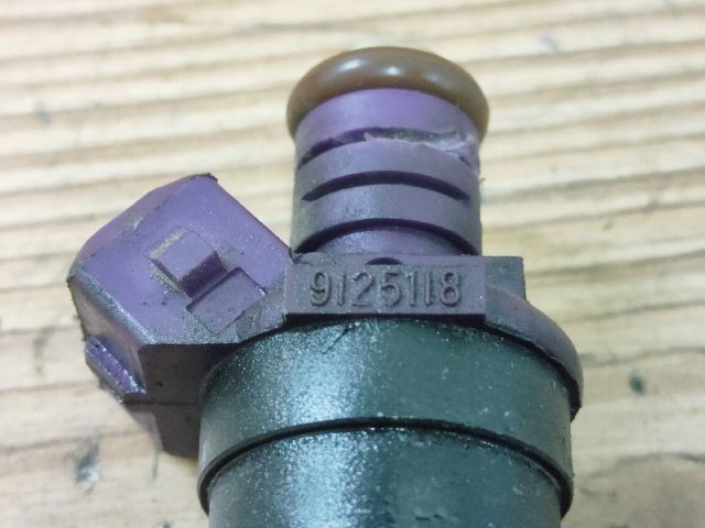 bontott VOLVO S40 Porlasztó (1 db)