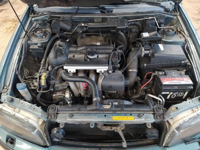 bontott VOLVO S40 Porlasztó Sor / Híd