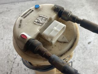 bontott VOLVO S40 Üzemanyag Szivattyú