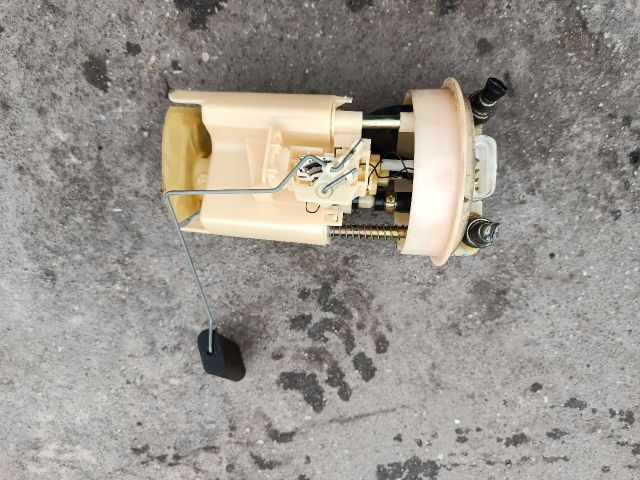 bontott VOLVO S40 Üzemanyag Szivattyú