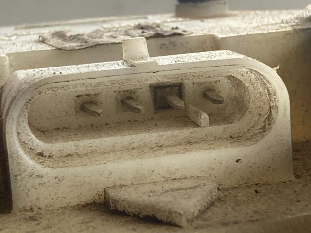 bontott VOLVO S40 Üzemanyag Szivattyú